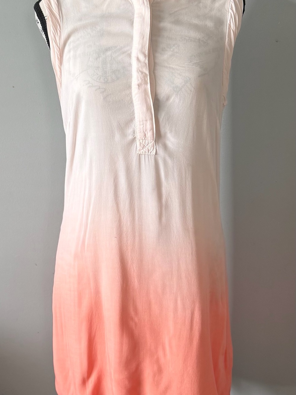 Splendid Pale Pink Top with Black Trim and Printed Interior